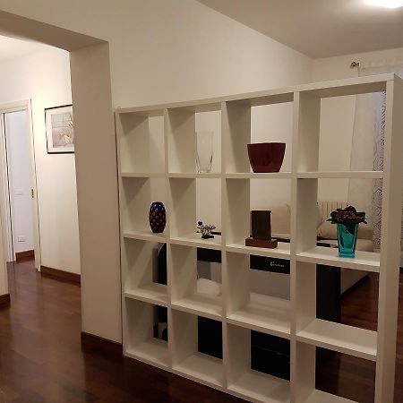 Ferienwohnung Bed & Parking Palermo Exterior foto